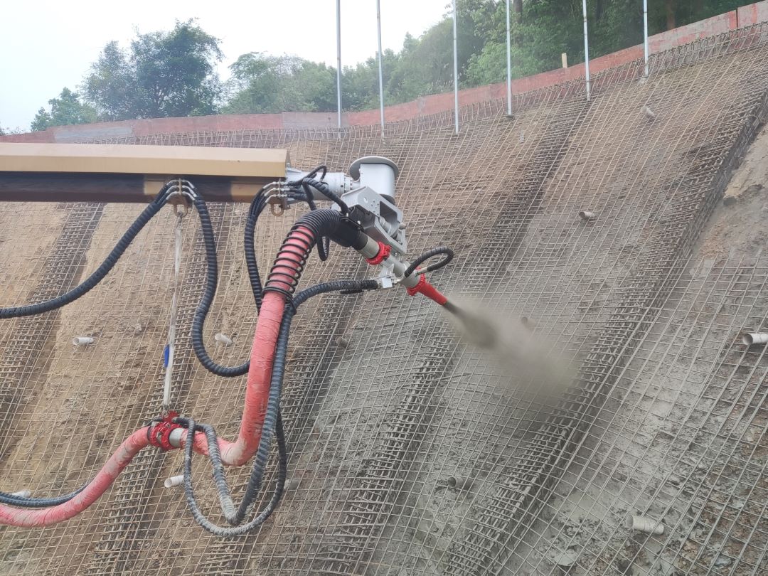 混凝土噴射機：混凝土噴射施工高效有力的助手(圖1)